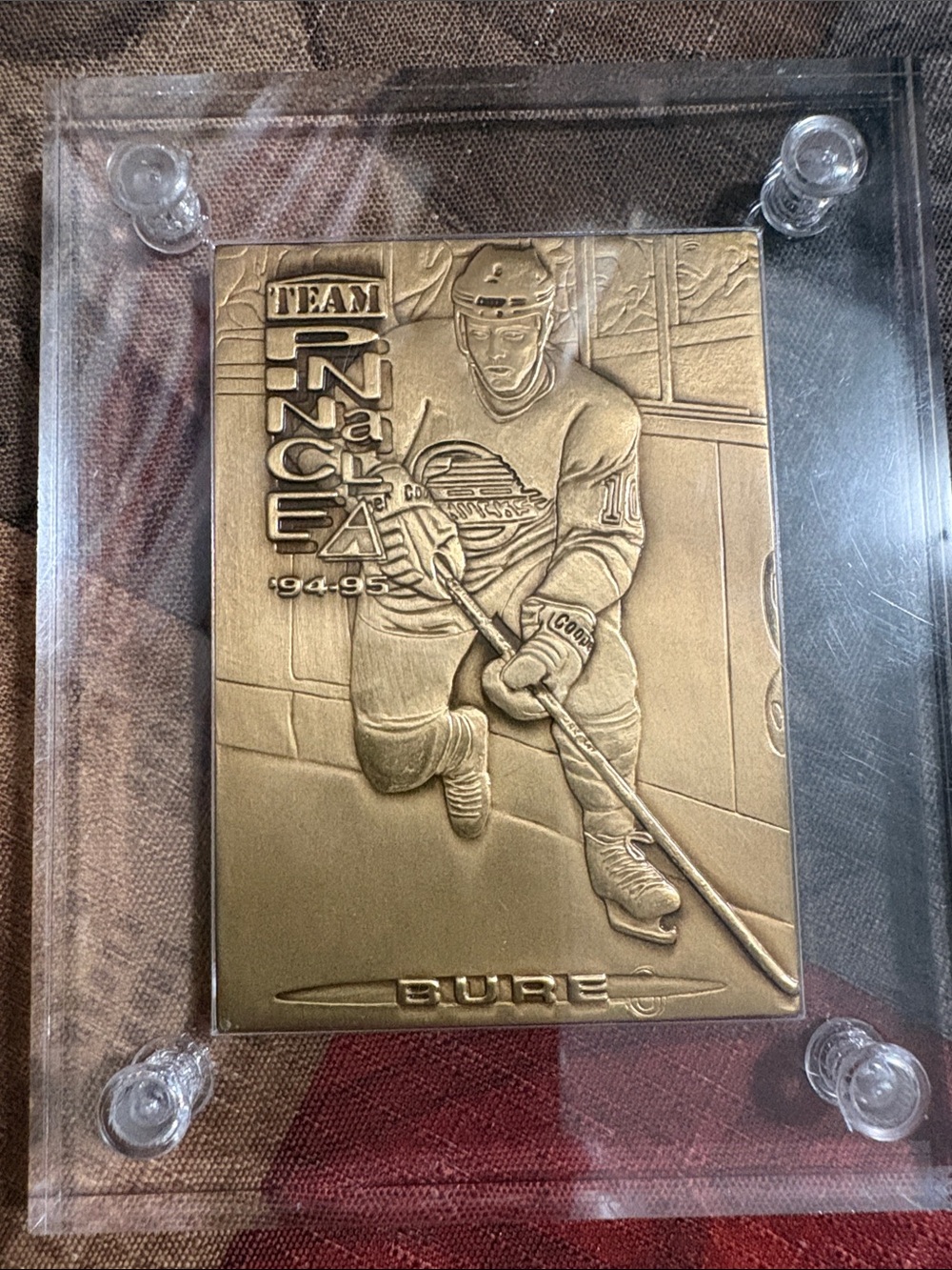 🏒Bronze Hockey Commemorative Card in Display